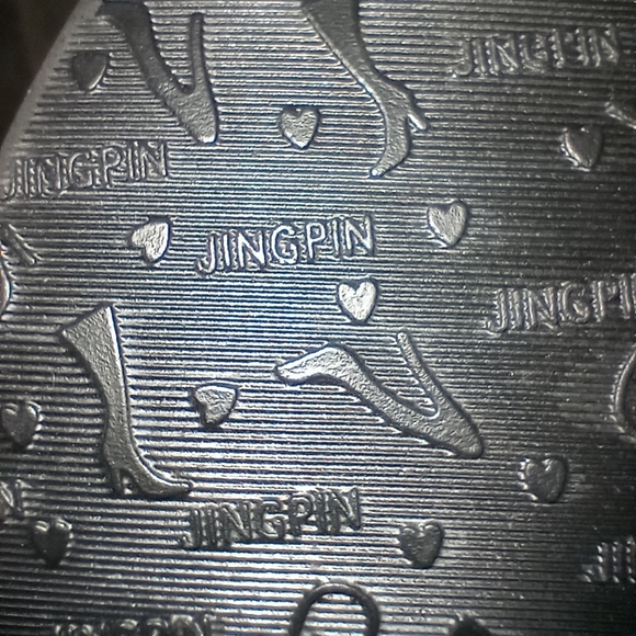 Jingpin Black and White Lolita T Steal Low Block Heel Size 37 US Size 6 NWOT - Picture 6 of 6